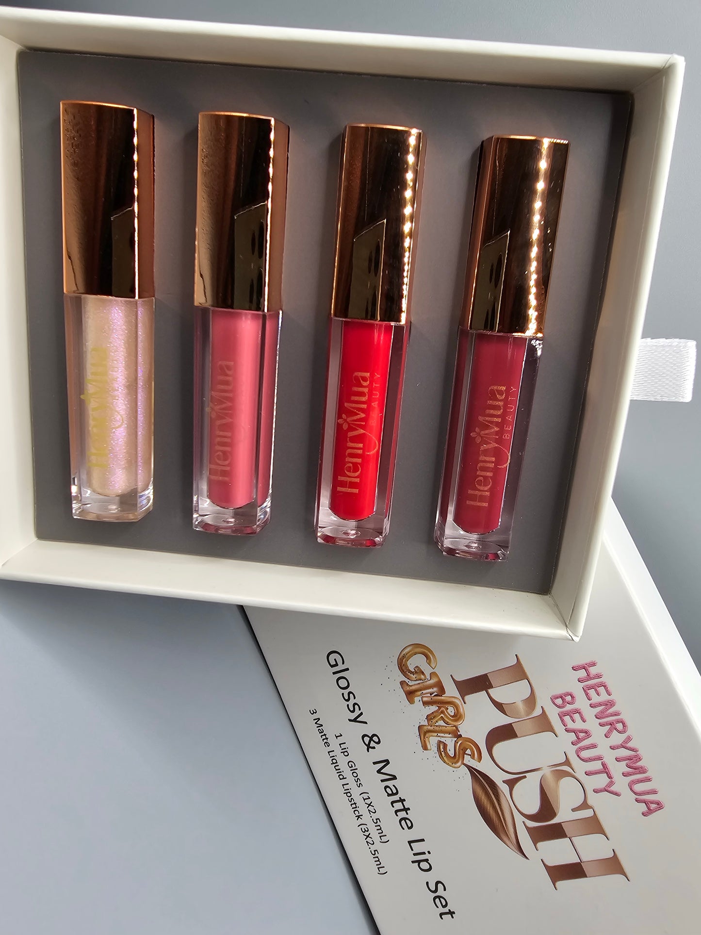 Set de mini labiales mates colors intensos