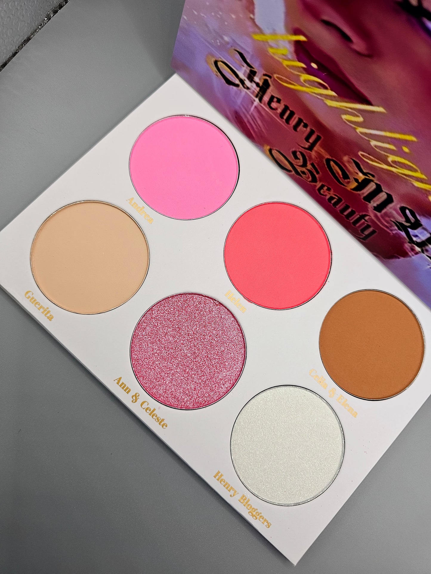 Paleta de rostro y hiluminadores