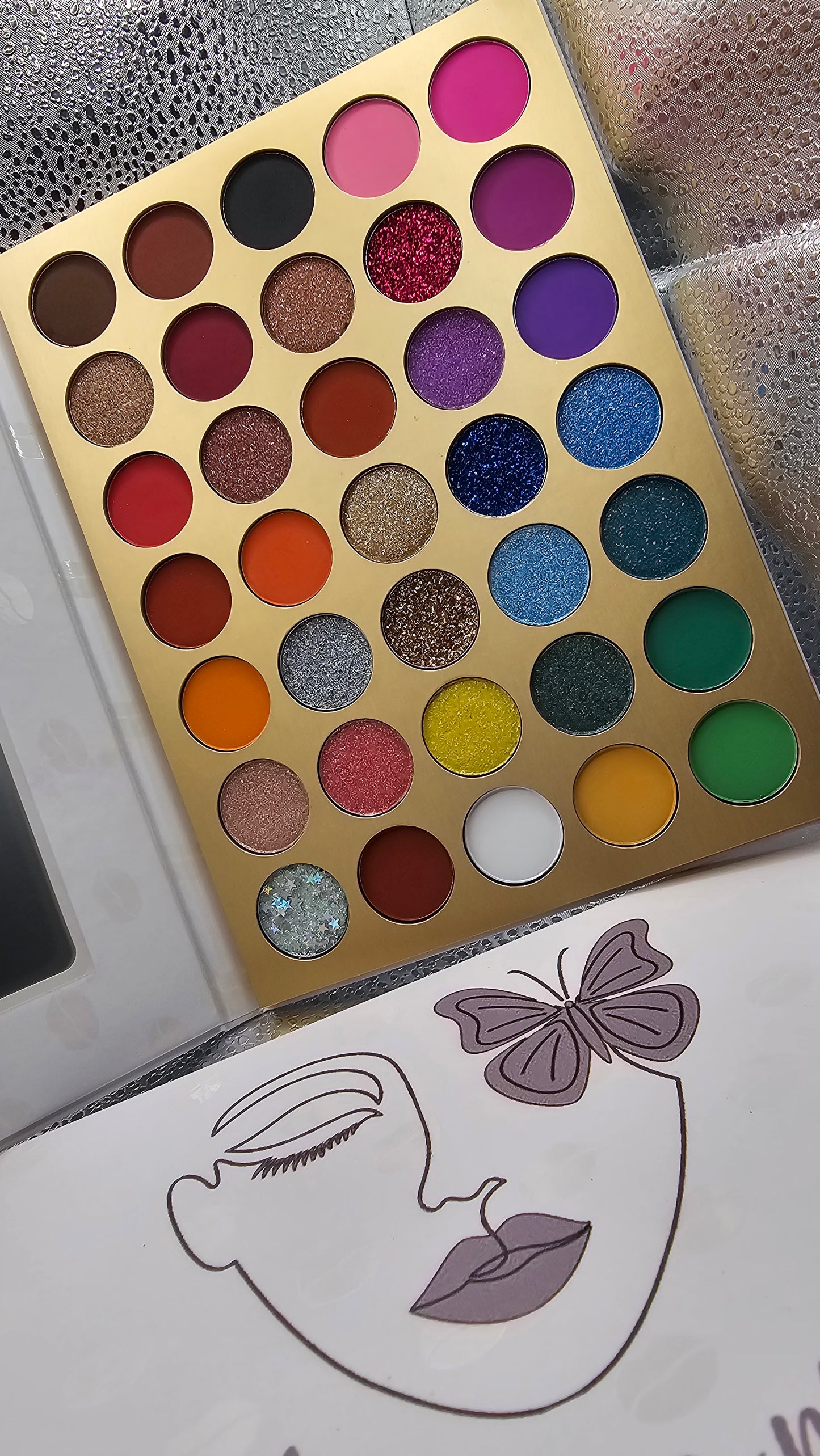 Paleta de sombras Henrymua 35 colores
